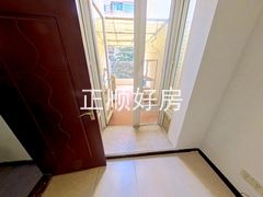 小房间