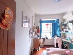 次卧
