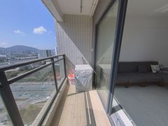 阳台-8sI2G1gX-0.jpg