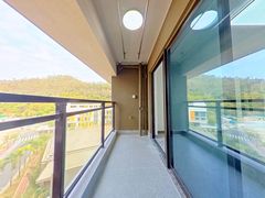 阳台-U5sdHszM-0.jpg