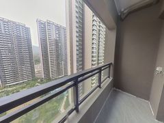 阳台-cTAqgGuo-0.jpg