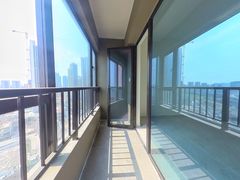 阳台-oUuezIDL-0.jpg