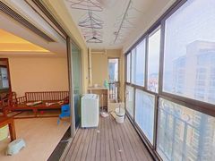 阳台-ubNPoMCc-0.jpg