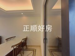 餐厅-qLaUxUIM-0.jpg