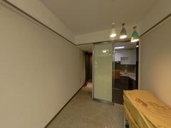 house_img