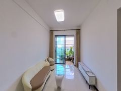 house_img