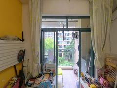 house_img