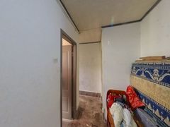 house_img