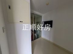 保姆间
