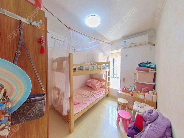 卧室