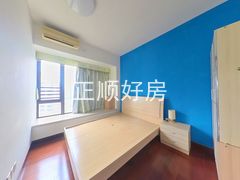 卧室-AdZPA9jc-0.jpg