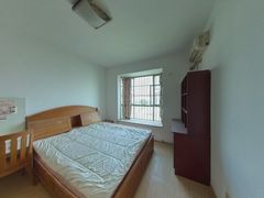 卧室-F2z5lEml-0.jpg
