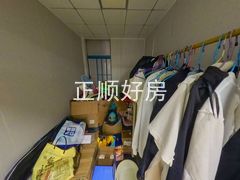 卧室-HMAZFvK4-0.jpg
