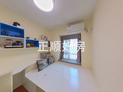 次卧