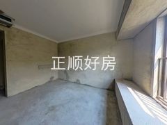 卧室-YqE2Tsnv-0.jpg