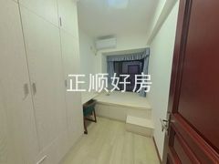 卧室-ZBiOuPHU-0.jpg