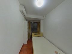 卧室-ZRD2BWeh-0.jpg