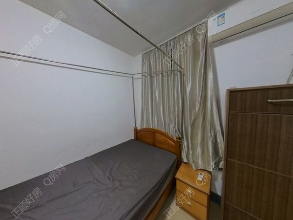 卧室-enwZL7zT-0.jpg