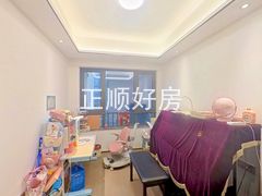 卧室-evzudLdo-0.jpg