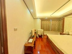 卧室-i8Zyo0If-0.jpg