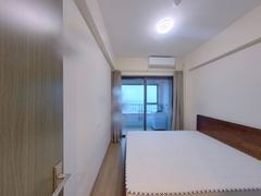 卧室-nRtiON4W-0.jpg