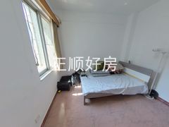 卧室-qrw82zwF-0.jpg