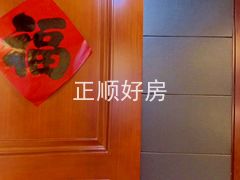卧室-ue8bKZpY-0.jpg