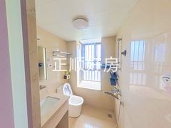 卫生间-03kedsDG-0.jpg
