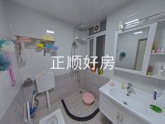 卫生间-1R2fn4TJ-0.jpg
