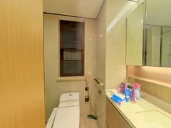 卫生间-4jdUx04a-0.jpg