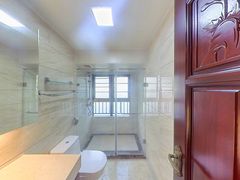 卫生间-6tLl4IuS-0.jpg