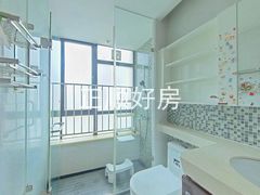 卫生间-CYCyS48j-0.jpg
