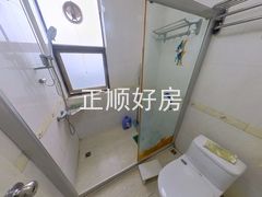 卫生间-DU5TSwZd-0.jpg
