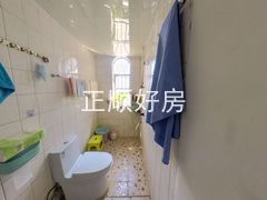 卫生间-EjfvOuBQ-0.jpg