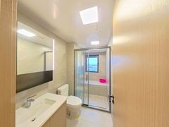 卫生间-LOgre2y1-0.jpg
