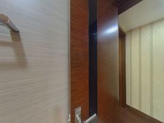 卫生间-LdFTOyPq-0.jpg
