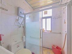 卫生间-Ng40ygIf-0.jpg