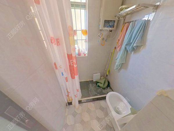 卫生间-Q9t90K5a-0.jpg