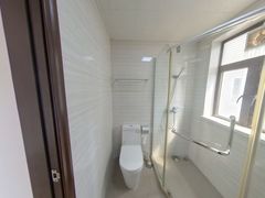 卫生间-QQV7M47c-0.jpg