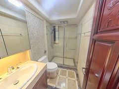 卫生间-RVnicgJb-0.jpg