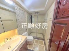 卫生间-RVnicgJb-0.jpg