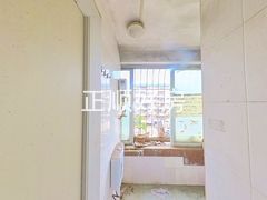 卫生间-RYGqenRn-0.jpg