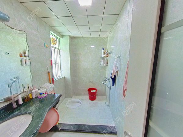 VR看房