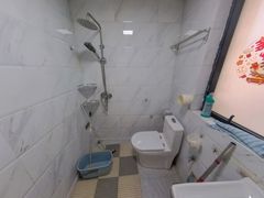 卫生间-dOBRv8to-0.jpg