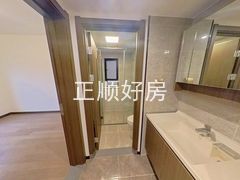卫生间-eXJeEhWn-0.jpg