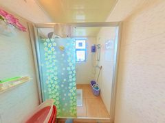 卫生间-gOMC6lH3-0.jpg