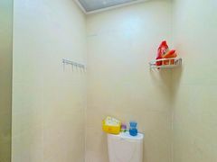 卫生间-k4S6VMWl-0.jpg