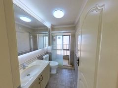 卫生间-oD5BD7dU-0.jpg