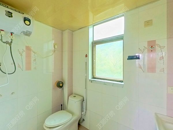 卫生间-pK7jvVVG-0.jpg