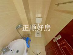 卫生间-pmDVWjVl-0.jpg